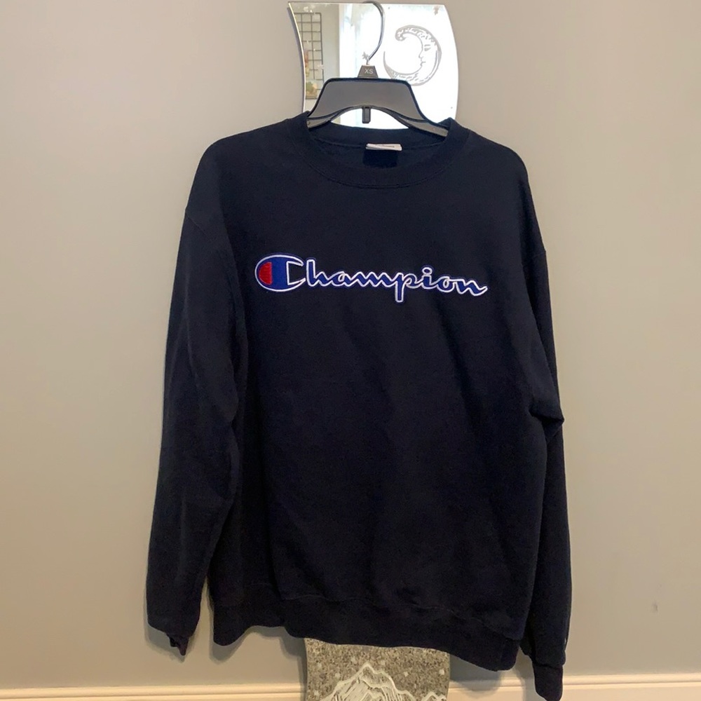 authentic navy blue champion crewneck